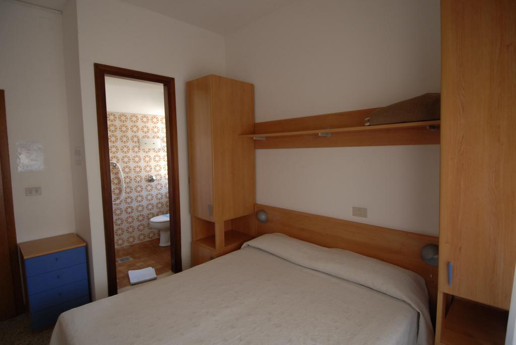 Albergo Alla Nave Lignano Sabbiadoro Esterno foto