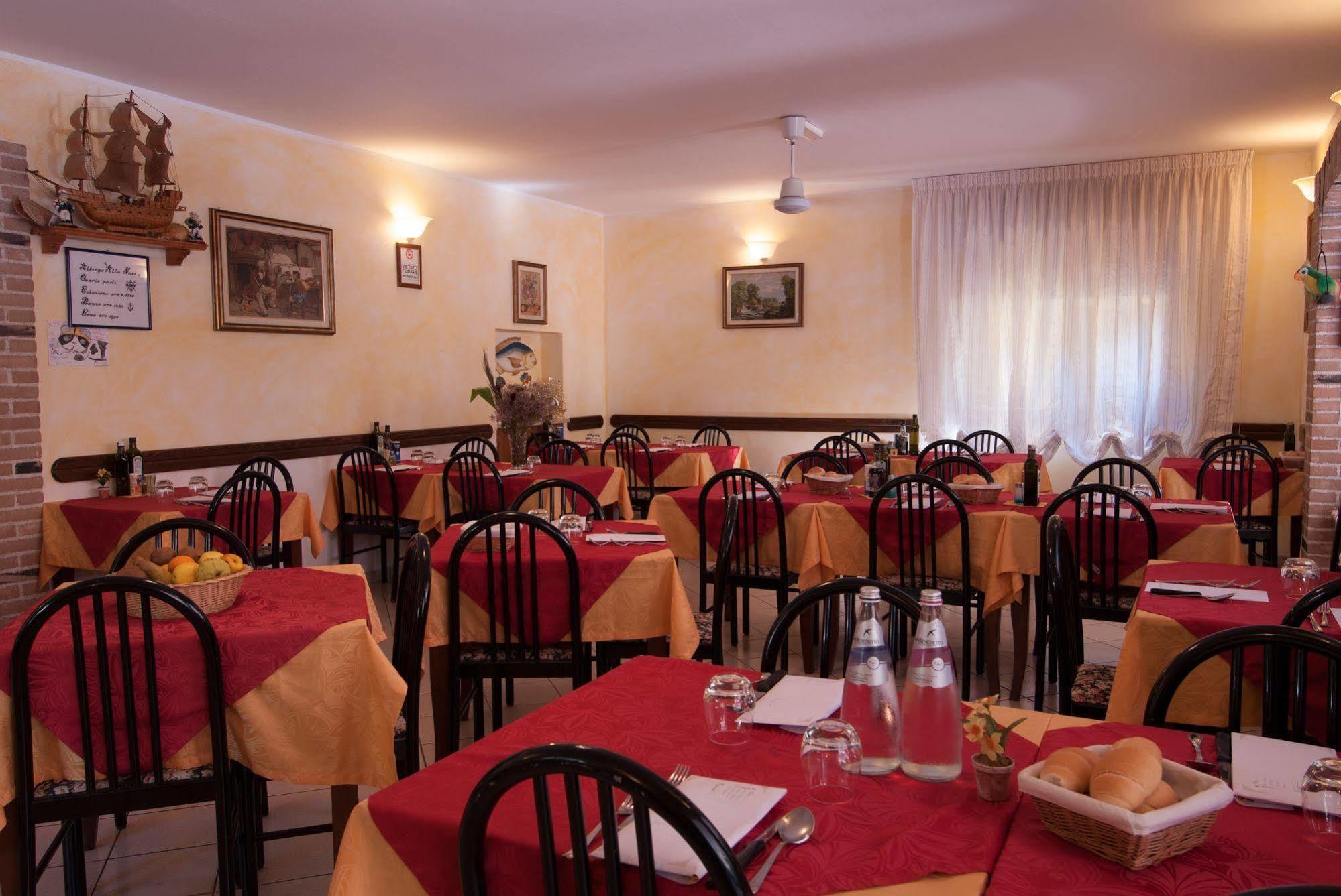 Albergo Alla Nave Lignano Sabbiadoro Esterno foto